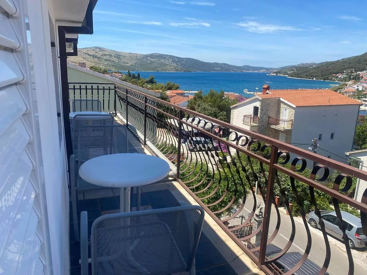 Apartment Villa Pandza Seget Vranjica